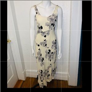 Privacy please floral dress